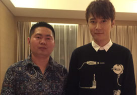 广州长运与明星合影